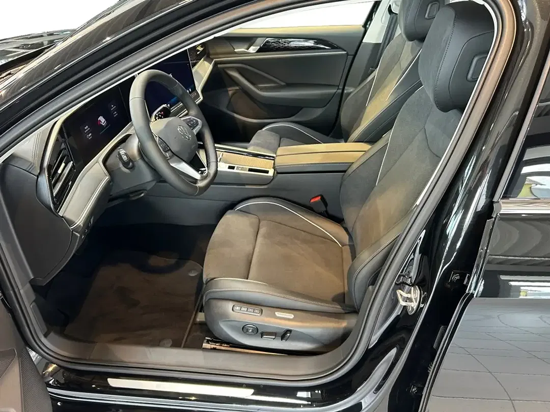Volkswagen Passat Variant - Thumbnail 7