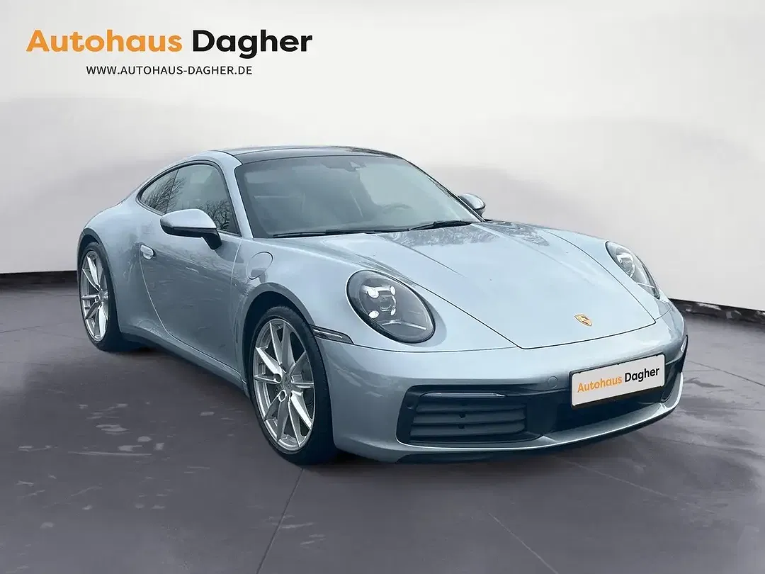 Porsche 911 - Thumbnail 7