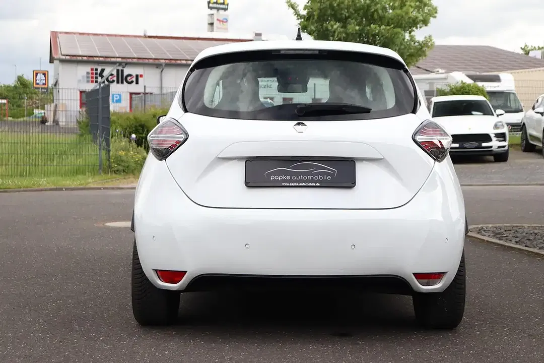 Renault ZOE - Thumbnail 4