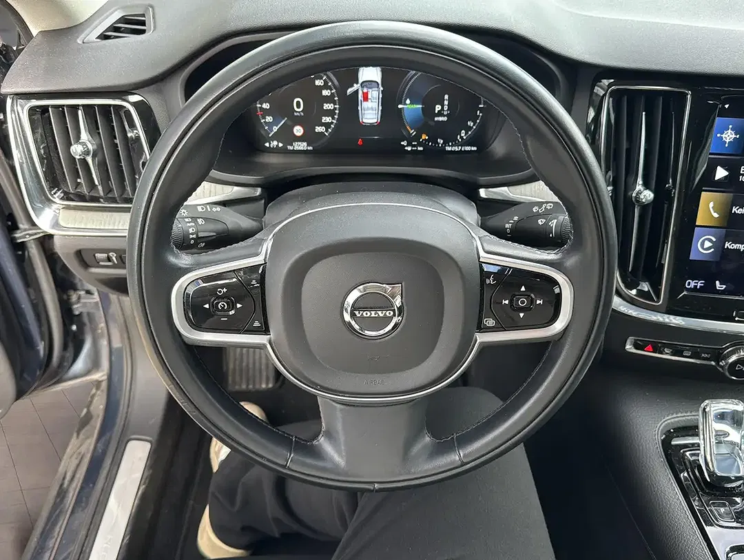 Volvo V60 - Thumbnail 10