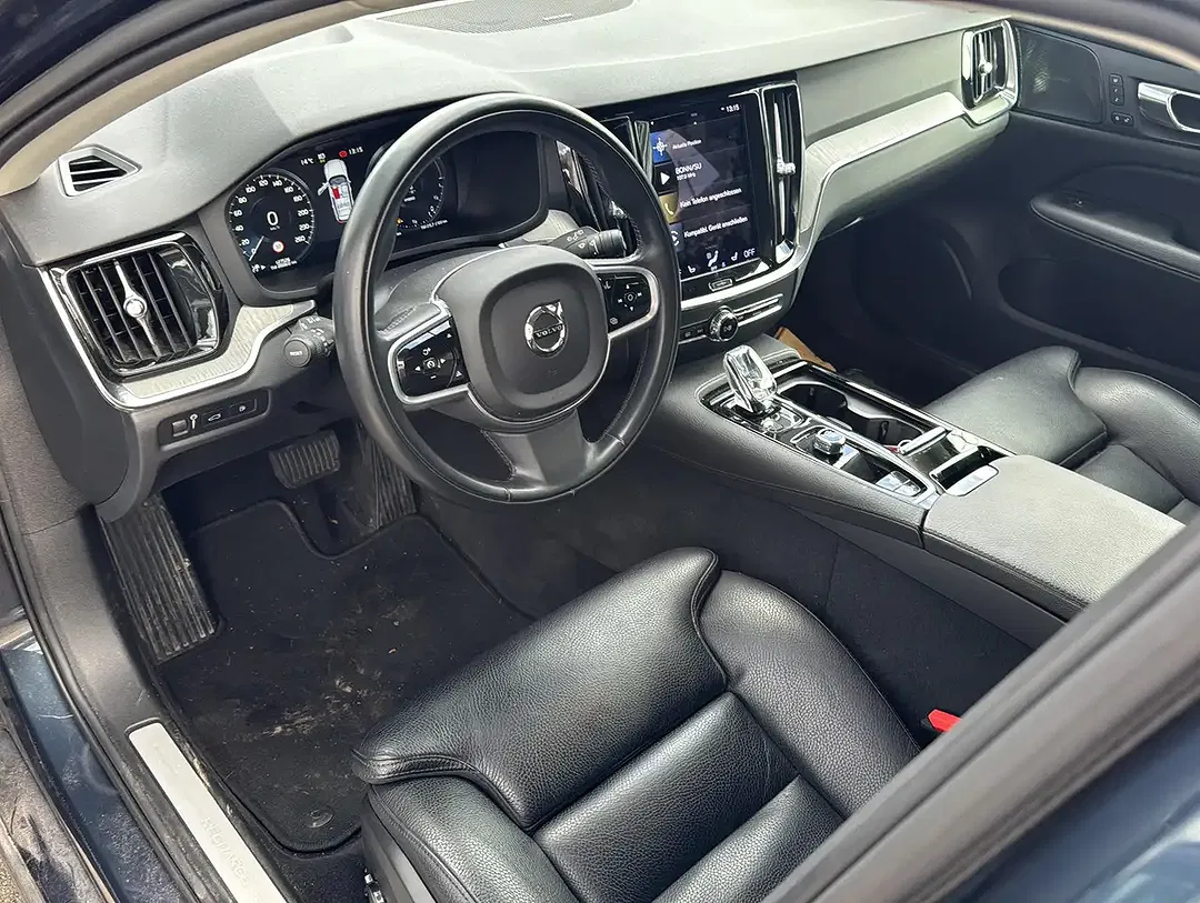 Volvo V60 - Thumbnail 7