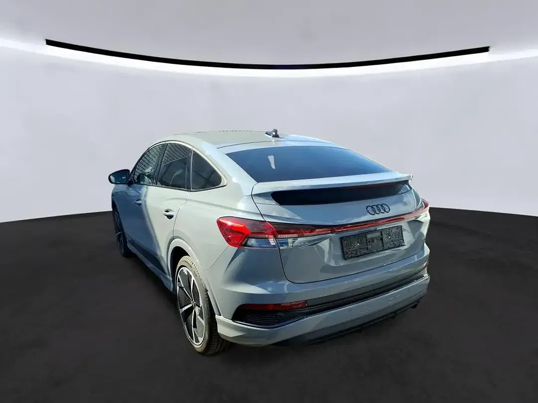 Audi Q4 e-tron - Thumbnail 5