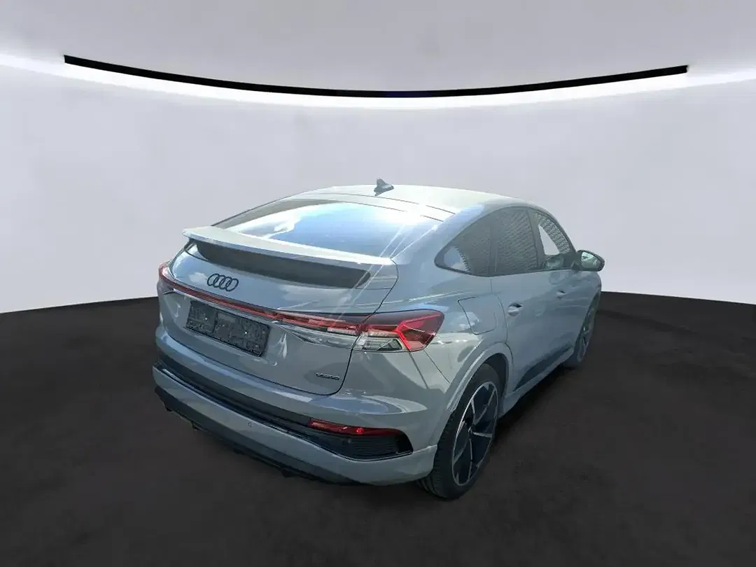 Audi Q4 e-tron - Thumbnail 6