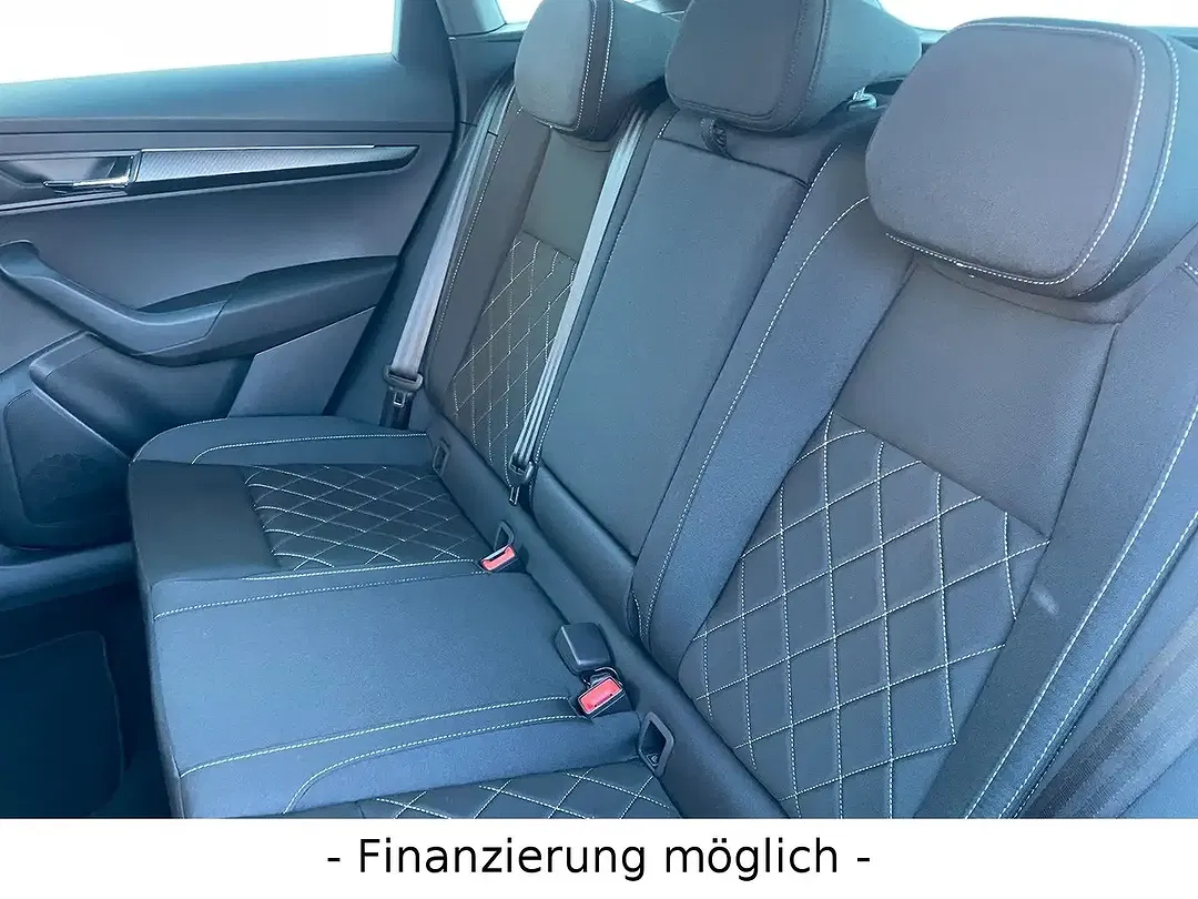 Skoda Karoq - Thumbnail 10