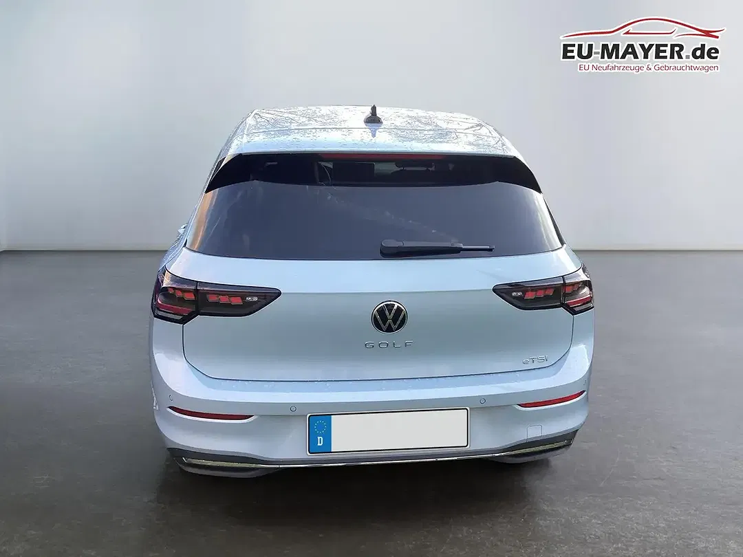 Volkswagen Golf - Thumbnail 5