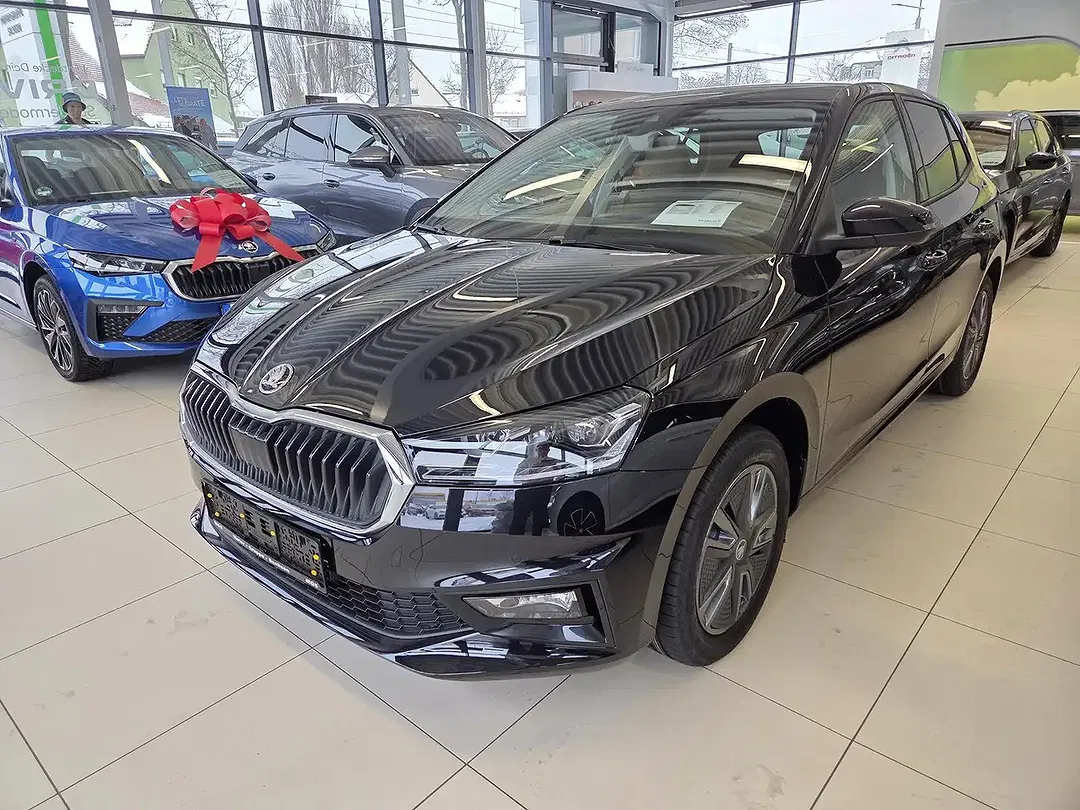 Skoda Fabia - Thumbnail 1