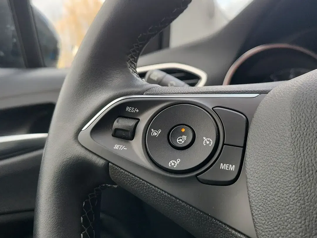 Opel Crossland X - Thumbnail 12