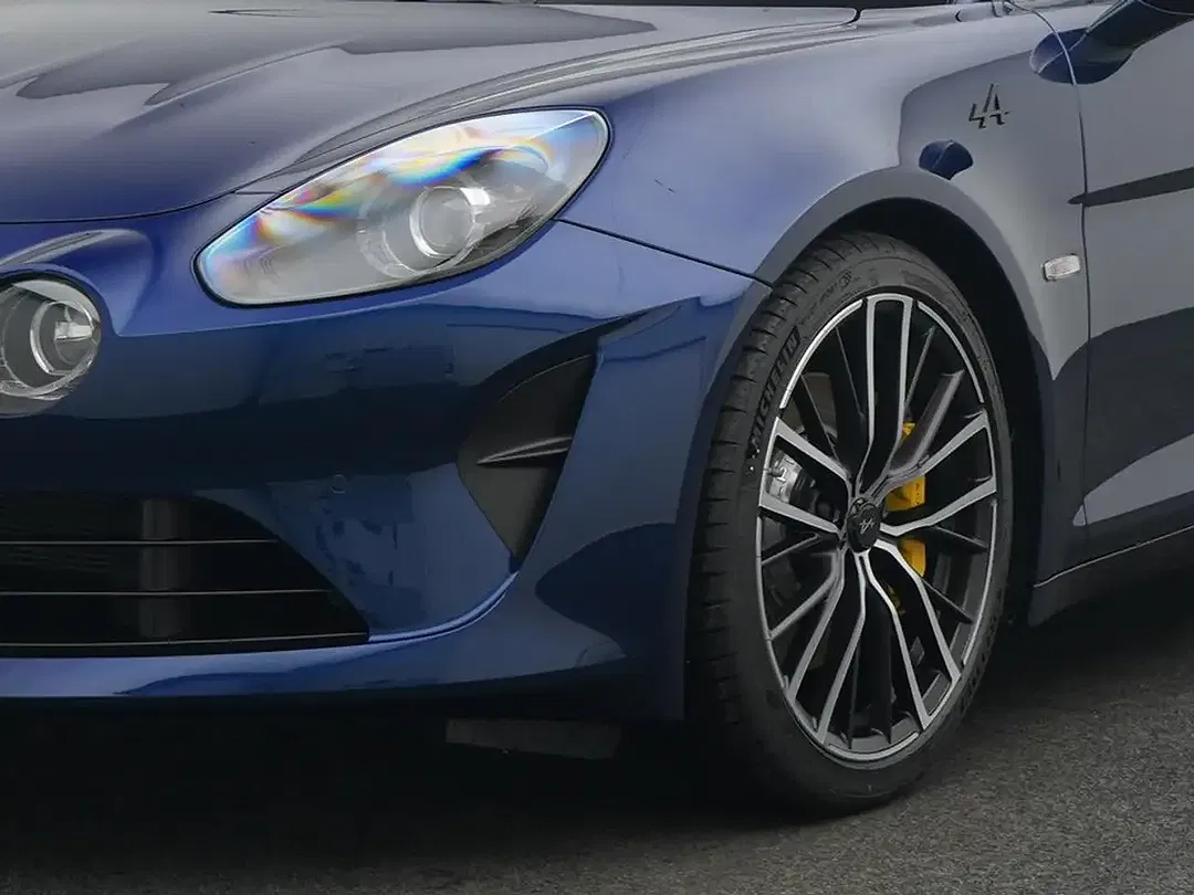 Alpine A110 - Thumbnail 8