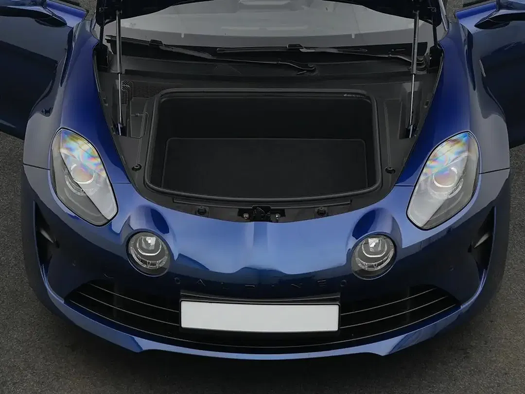 Alpine A110 - Thumbnail 5