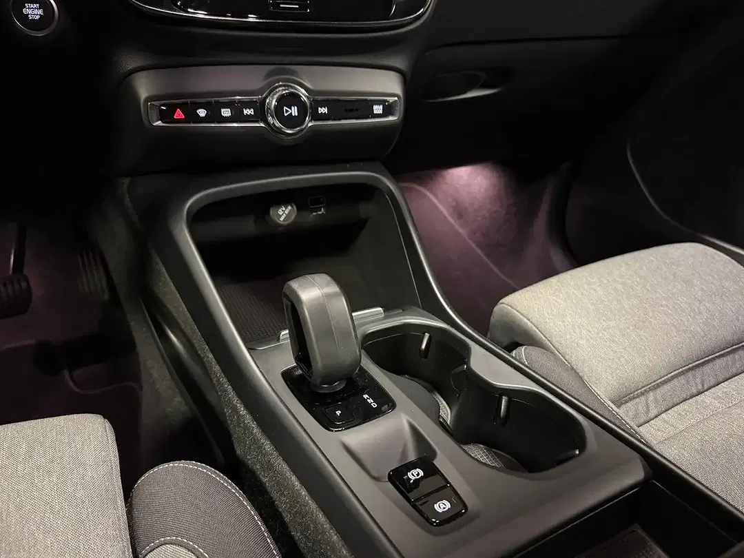 Volvo XC40 PHEV Inscription Expression - foto 15