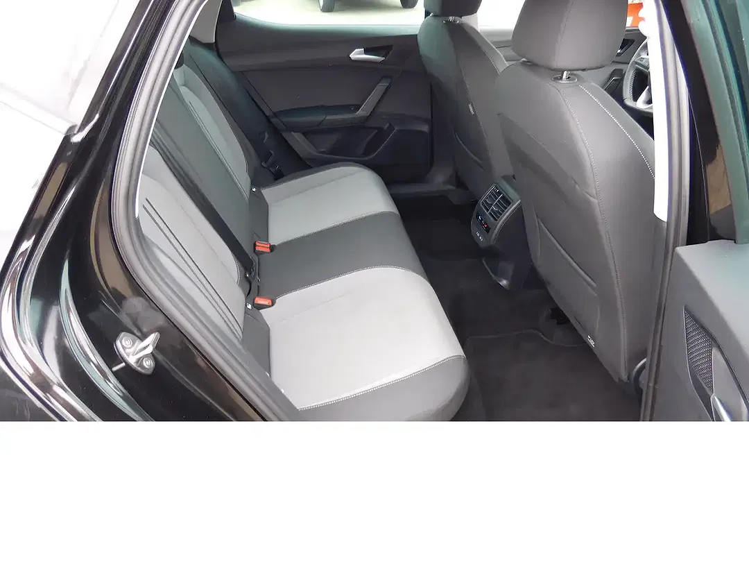 SEAT Leon - Thumbnail 12