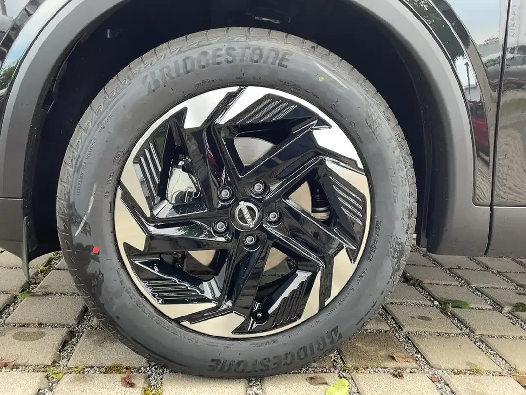 Nissan Qashqai - Thumbnail 8