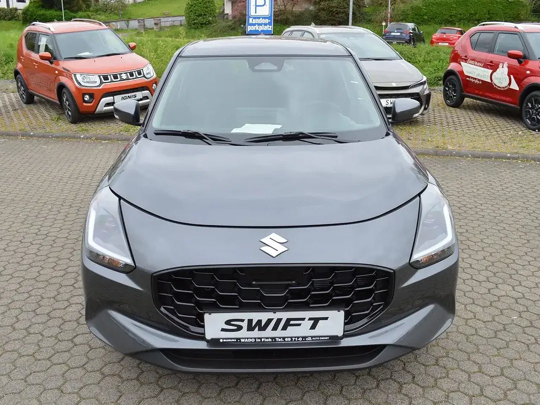 Suzuki Swift - Thumbnail 9