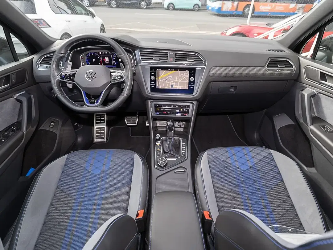 Volkswagen Tiguan - Thumbnail 11