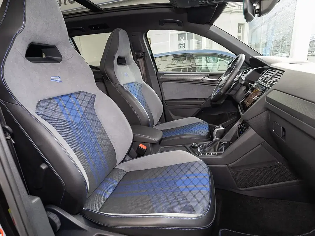 Volkswagen Tiguan - Thumbnail 12