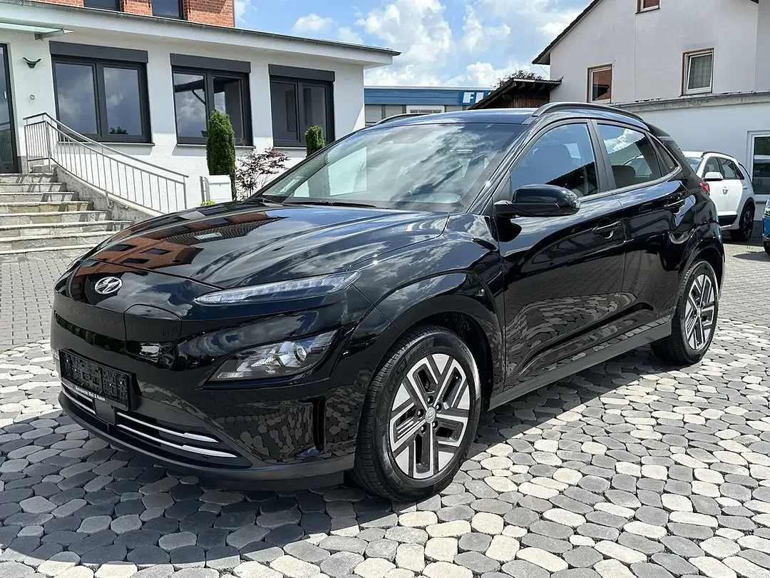 Hyundai KONA - Thumbnail 4