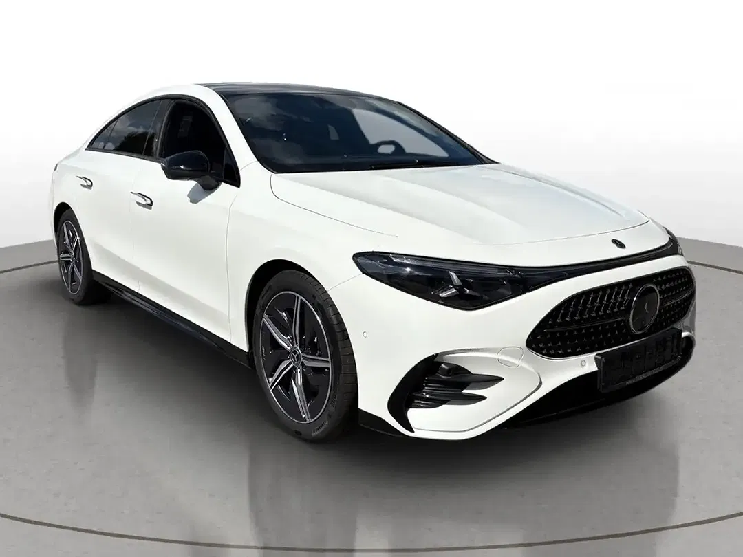 Mercedes-Benz CLA 180 - Thumbnail 3