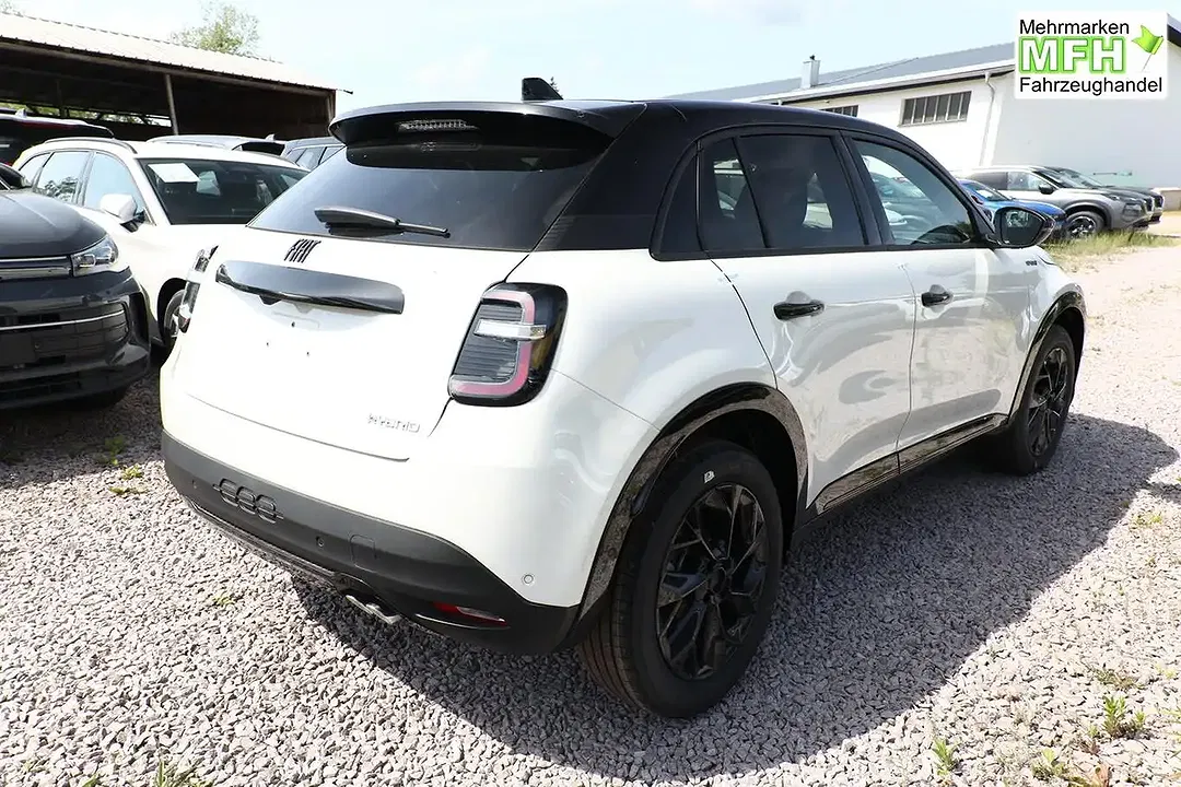 Fiat 600 Hybrid Sport - foto 2