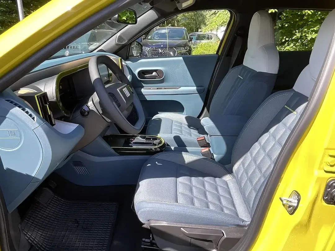 Fiat Grande Panda - Thumbnail 8