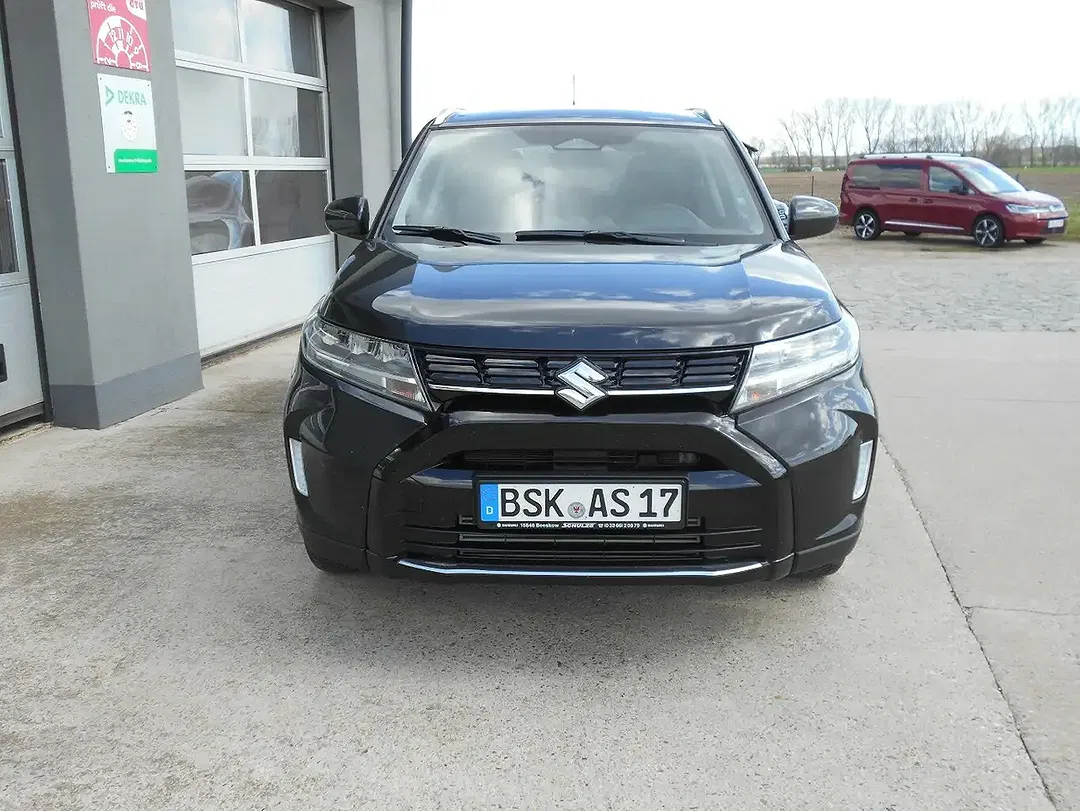 Suzuki Vitara - Thumbnail 2