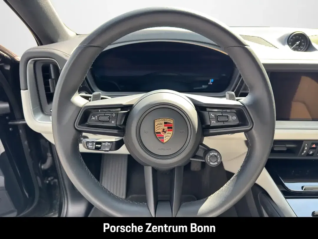 Porsche Cayenne - Thumbnail 10