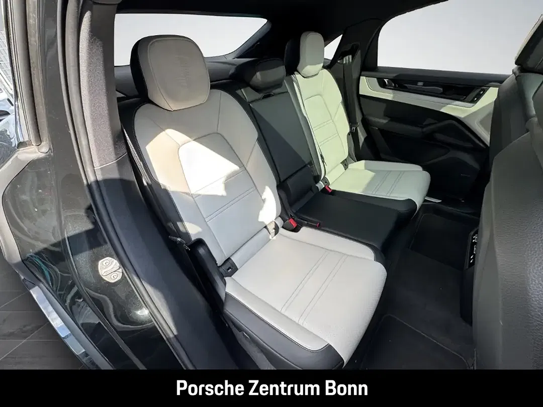 Porsche Cayenne - Thumbnail 19