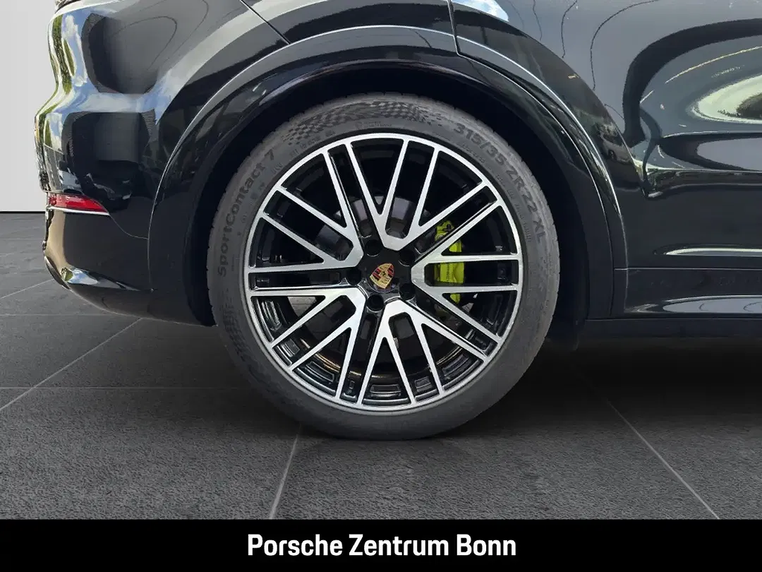 Porsche Cayenne - Thumbnail 24