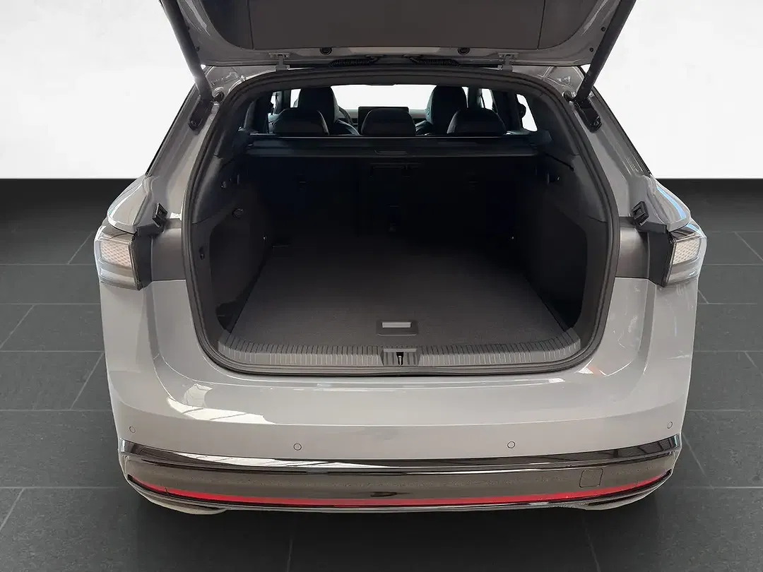 Volkswagen ID.7 - Thumbnail 6