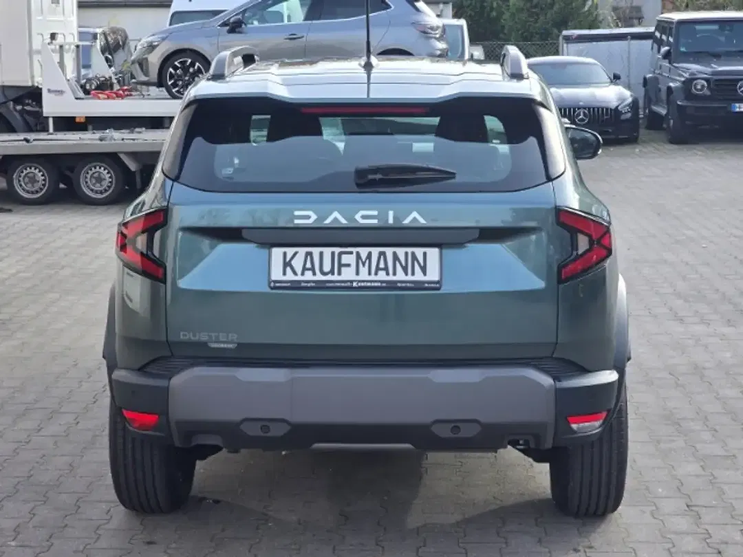 Dacia Duster - Thumbnail 4