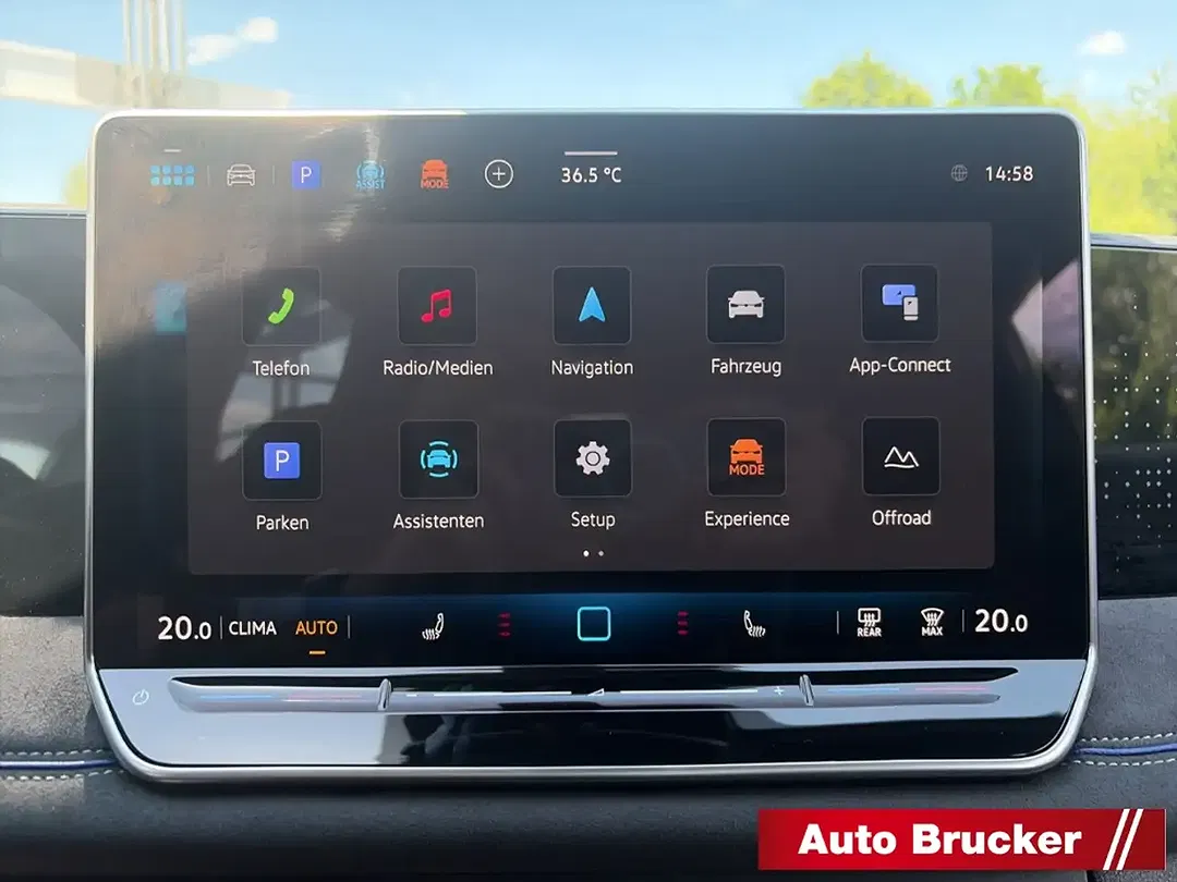 Volkswagen Tiguan - Thumbnail 11