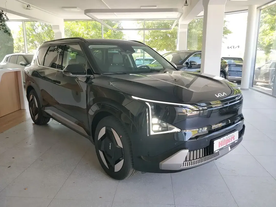 Kia EV5 - Thumbnail 3