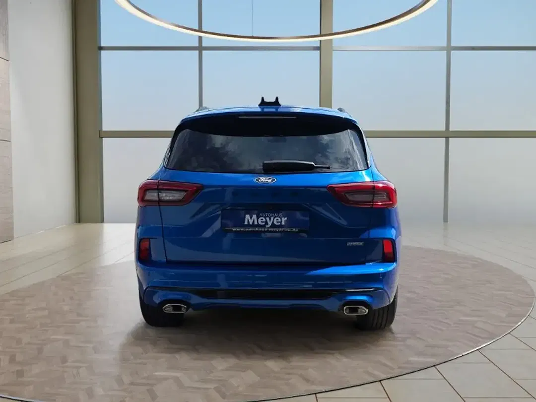 Ford Kuga - Thumbnail 4