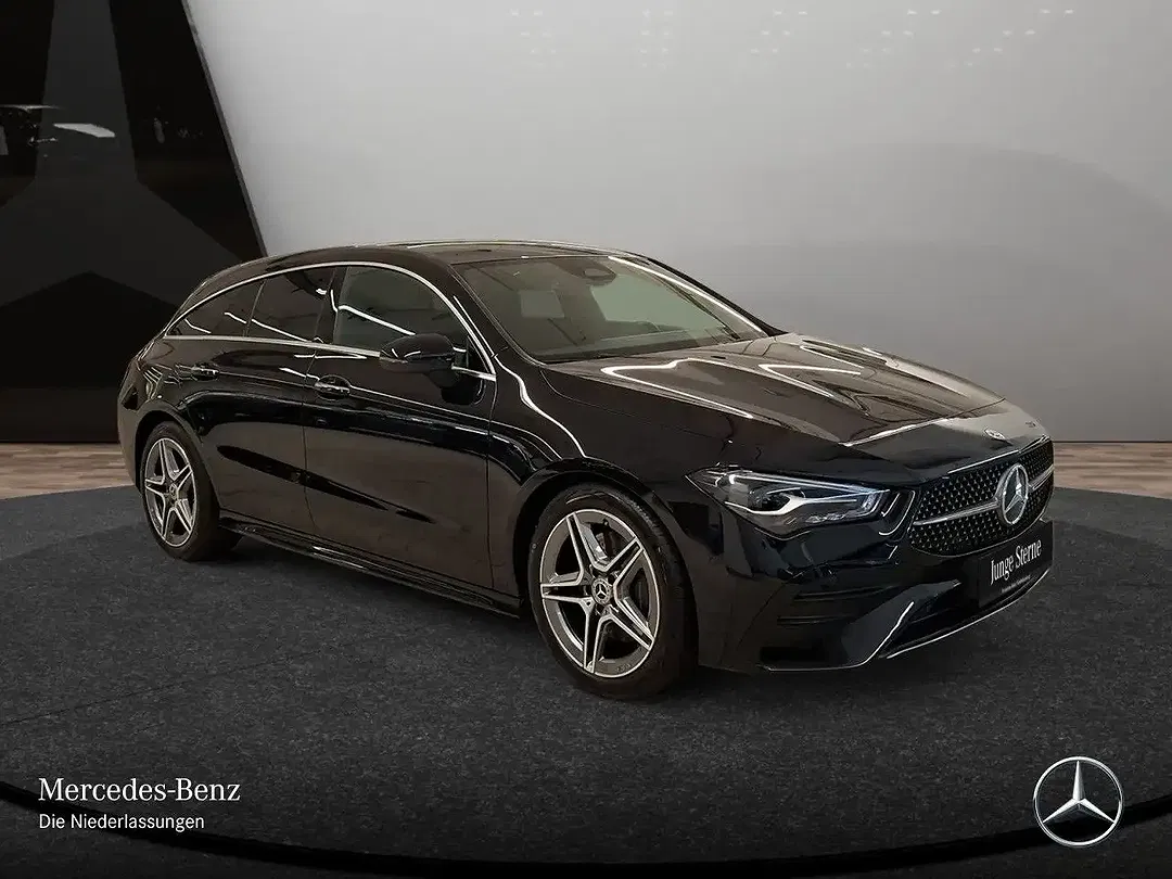 Mercedes-Benz CLA 200 - Thumbnail 4