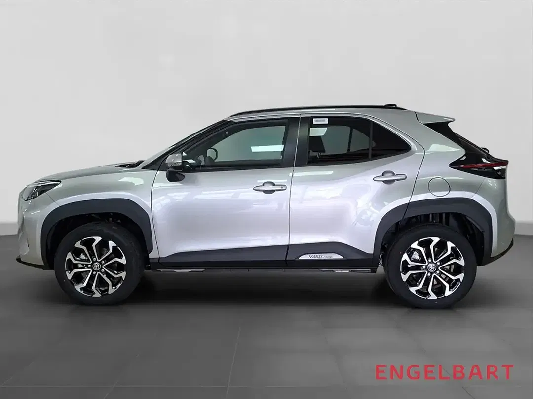 Toyota Yaris Cross - Thumbnail 1