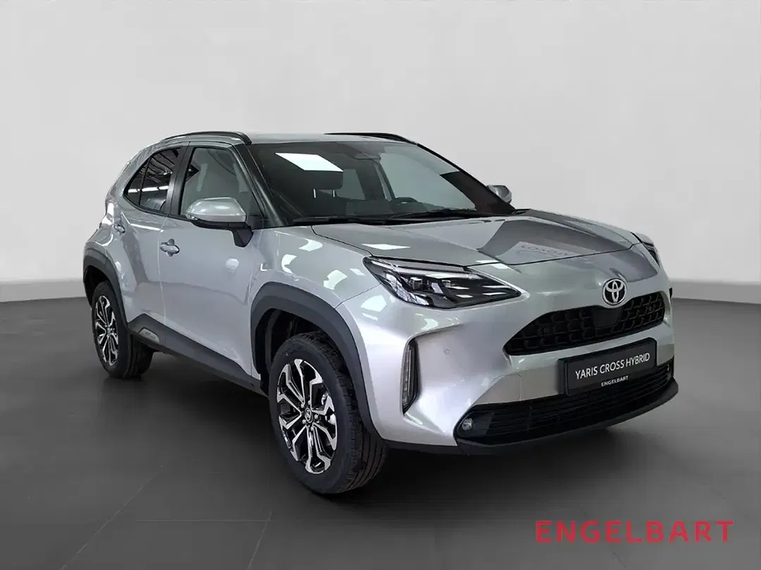 Toyota Yaris Cross - Thumbnail 5