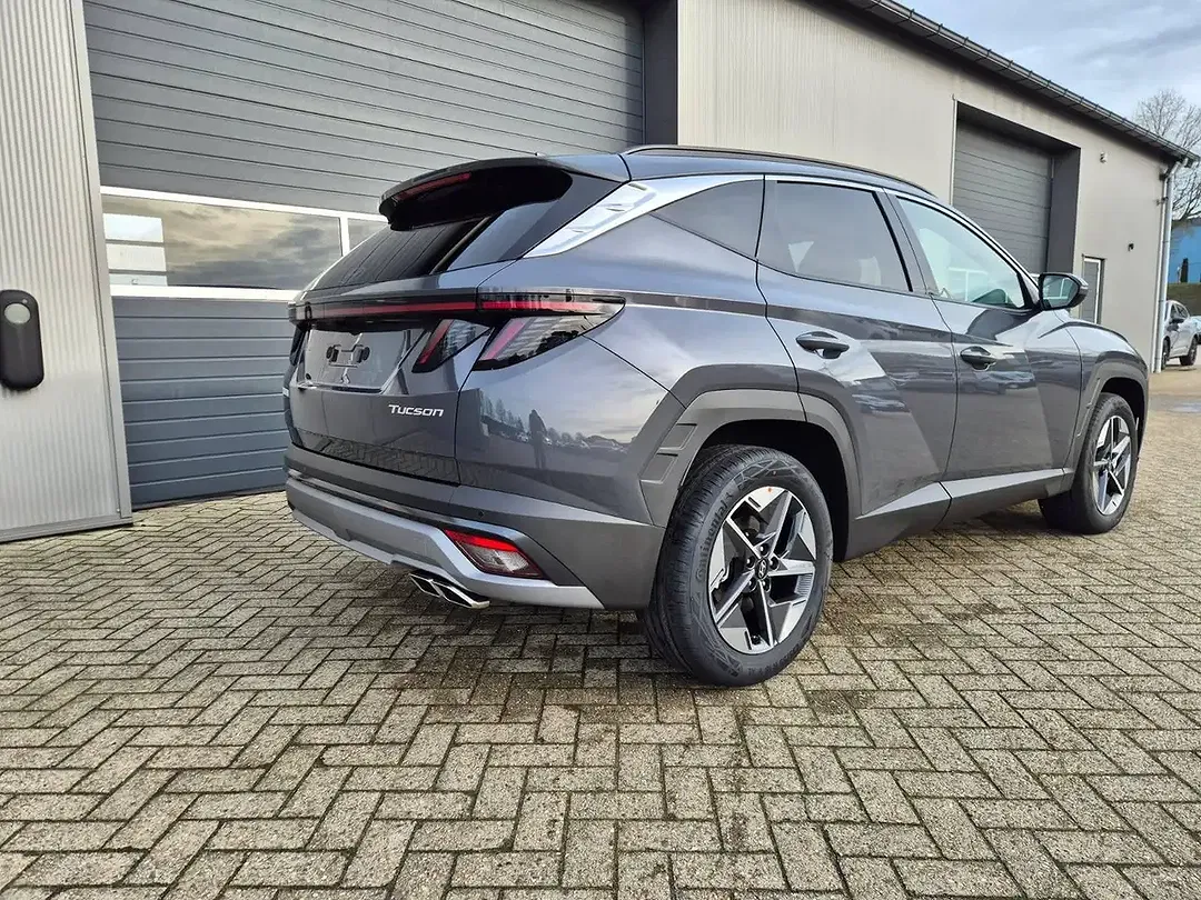 Hyundai TUCSON - Thumbnail 5
