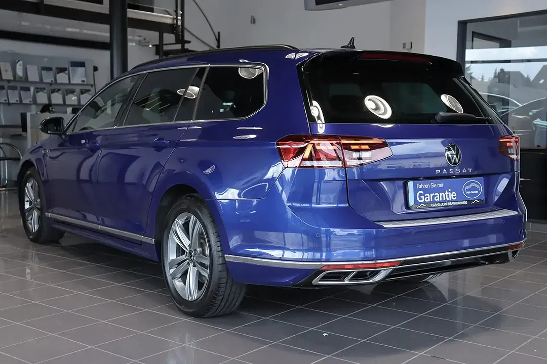 Volkswagen Passat Variant - Thumbnail 4