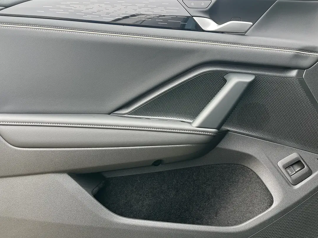 Volkswagen Tiguan - Thumbnail 6