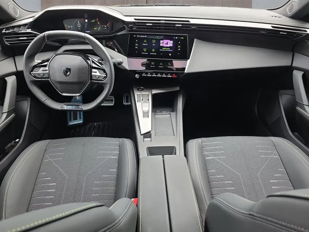 Peugeot 308 - Thumbnail 10