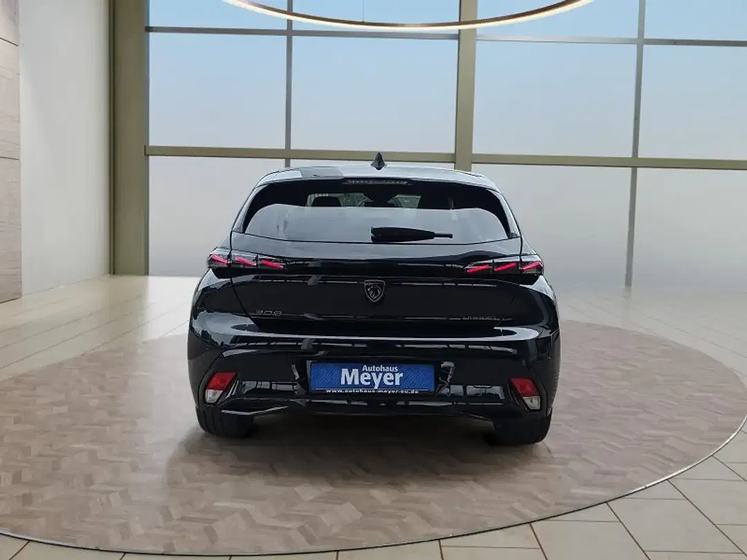 Peugeot 308 - Thumbnail 4