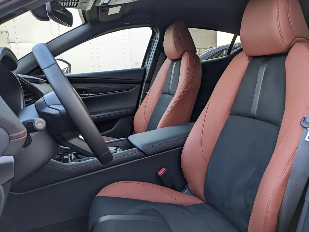 Mazda 3 2.0 SKYACTIV-X - foto 2