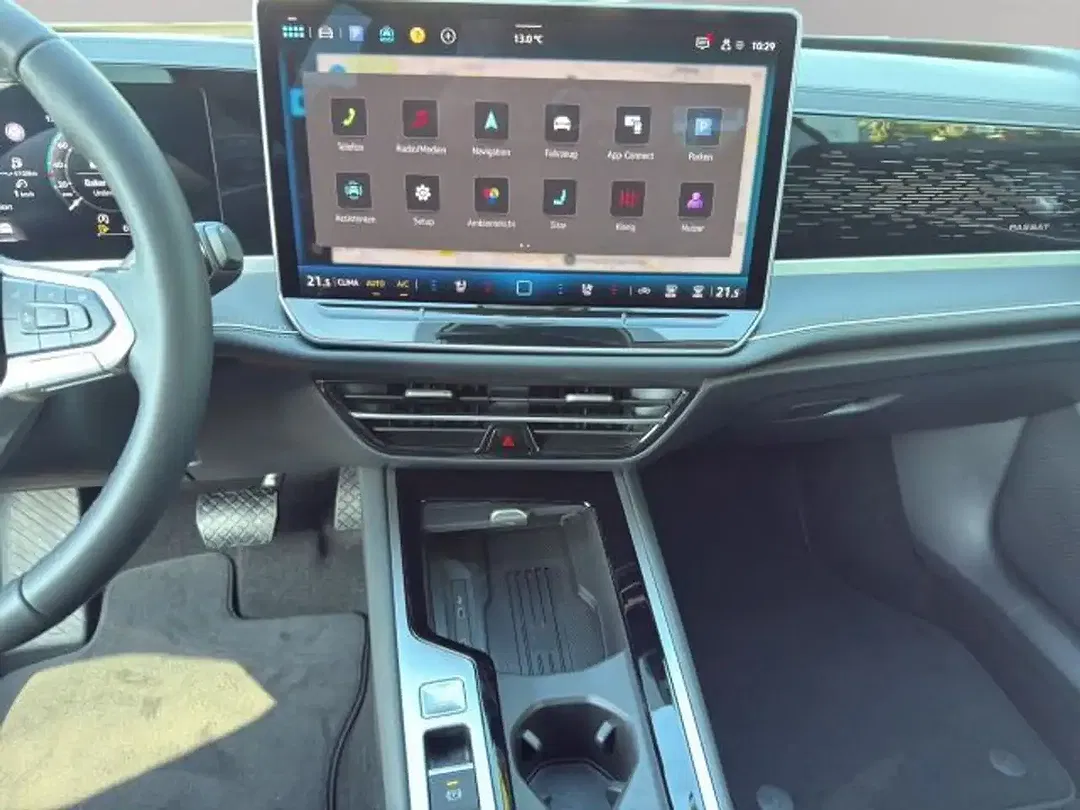 Volkswagen Passat Variant - Thumbnail 11
