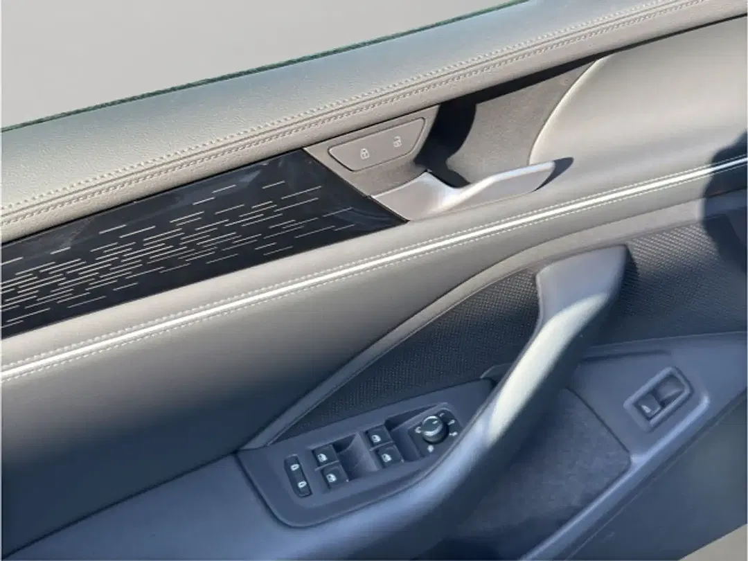Volkswagen Passat Variant - Thumbnail 12