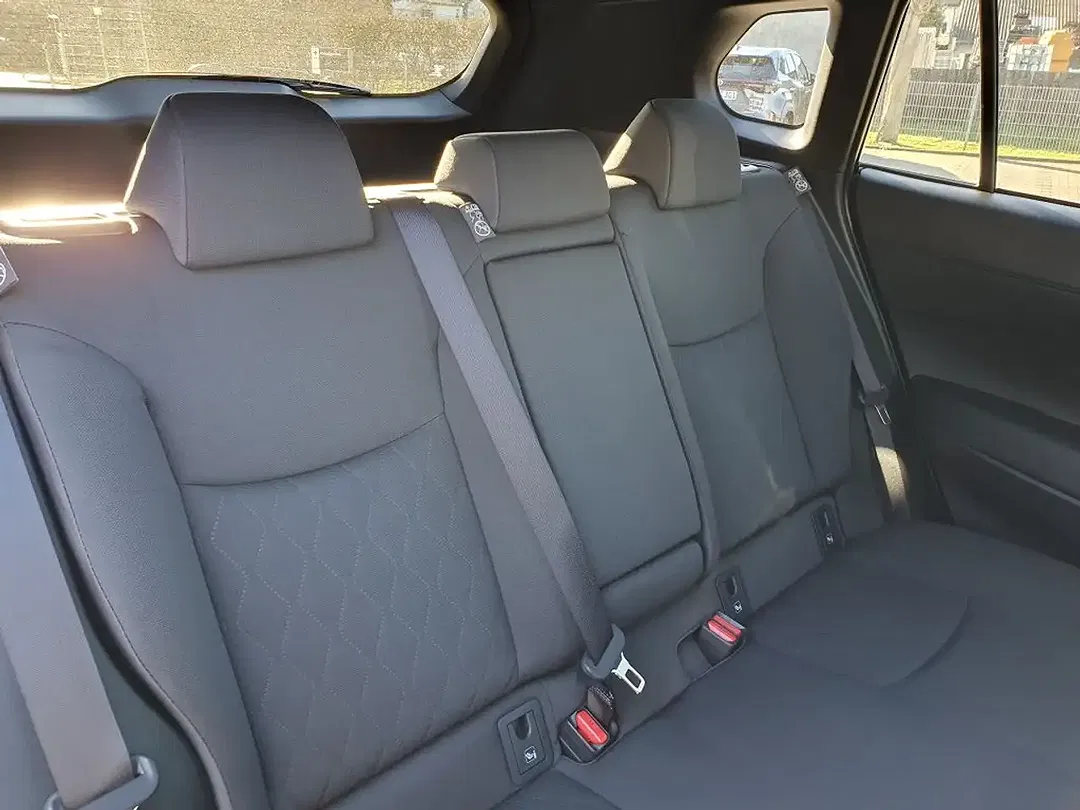 Toyota Corolla Cross - Thumbnail 10