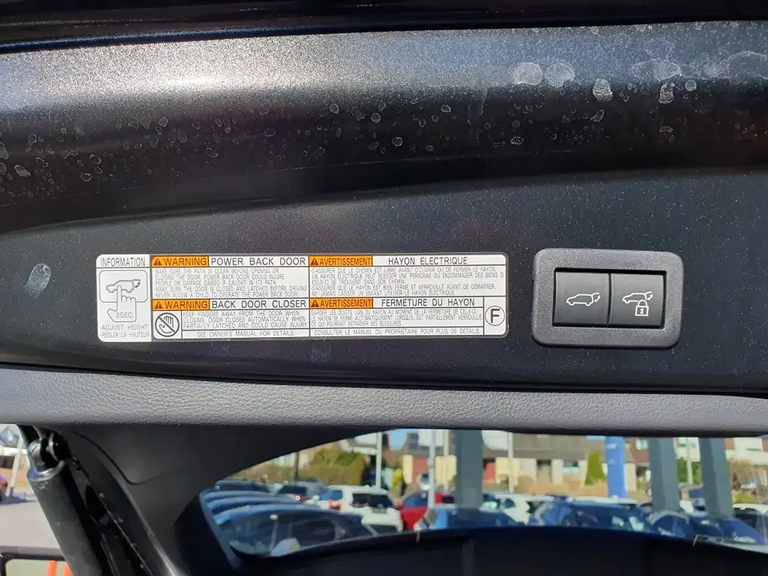 Toyota Corolla Cross - Thumbnail 15