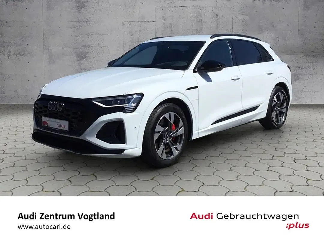 Audi Q8 e-tron 55 Matrix LED S line - foto 1