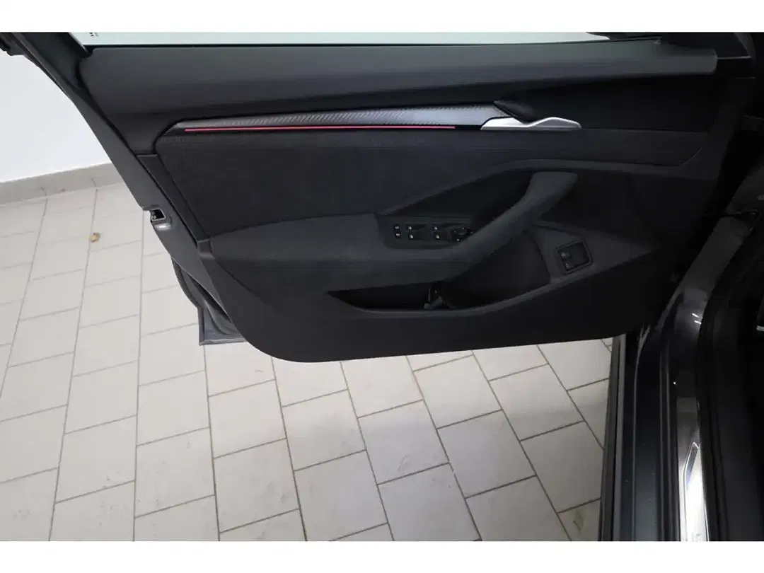 Skoda Superb - Thumbnail 13
