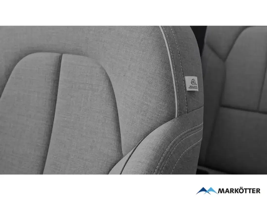 Volvo EX40 - Thumbnail 14