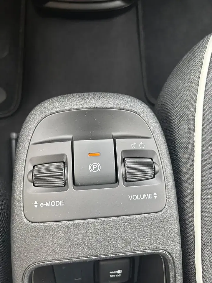 Fiat 500e - Thumbnail 14