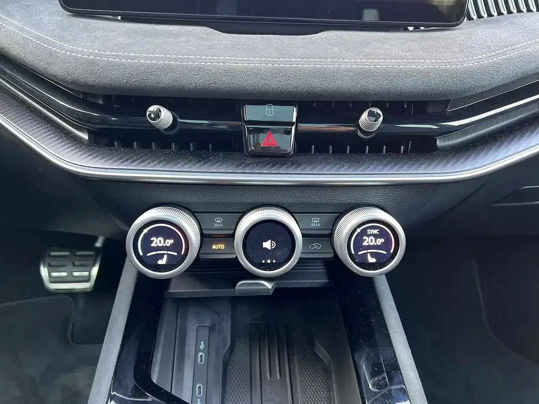 Skoda Superb - Thumbnail 13